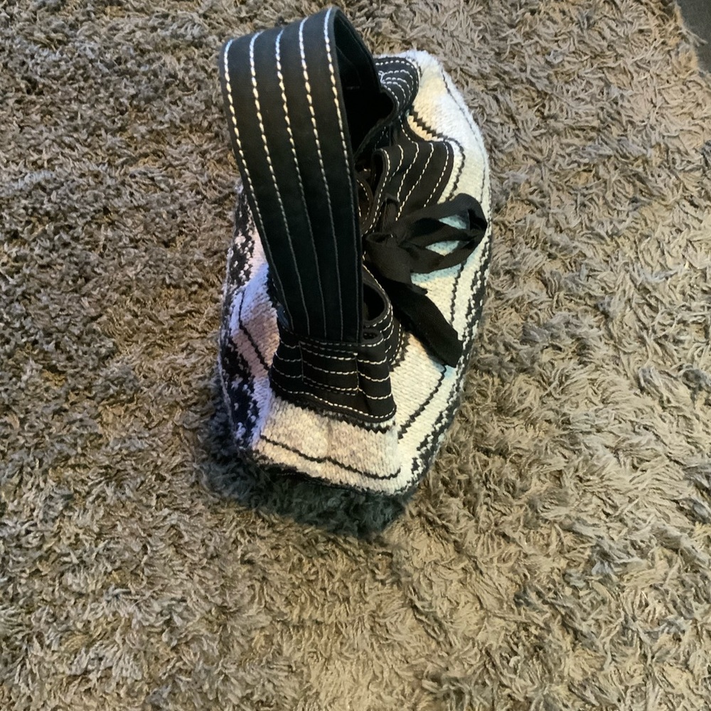 American Eagle Drawstring Bucket Style Sweater Bag - image 4